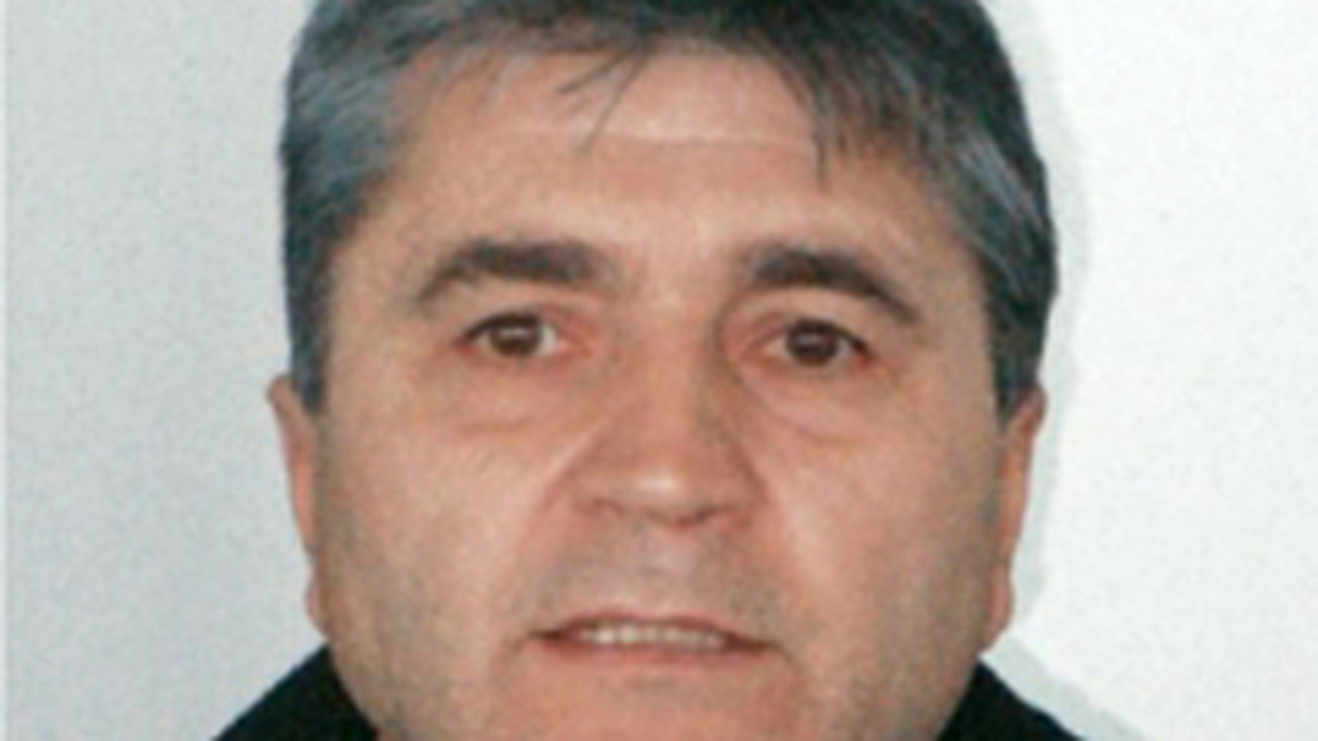 Politistul criminal a cerut ca toata averea lui sa ii fie lasata fiului surdomut