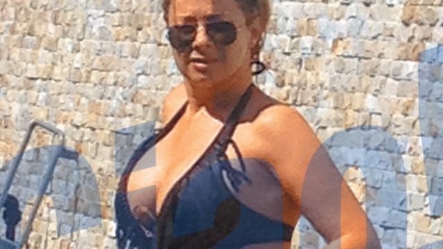 Seicii vor innebuni! Dupa ce sotul a incheiat un contract de milioane la Dubai, Prodanca se balaceste, c-are parai!