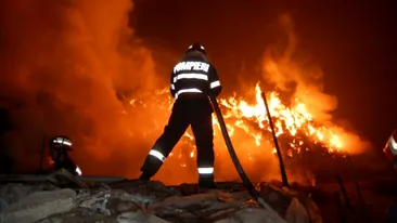 O femeie și doi copii au ars de vii! Tragedia a avut loc în Dolj