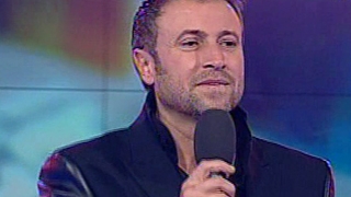 VIDEO Botezatu are talent! I-a cantat Simonei Gherghe o melodie de la Trei Sud Est! Vezi aici ce piesa i-a dedicat