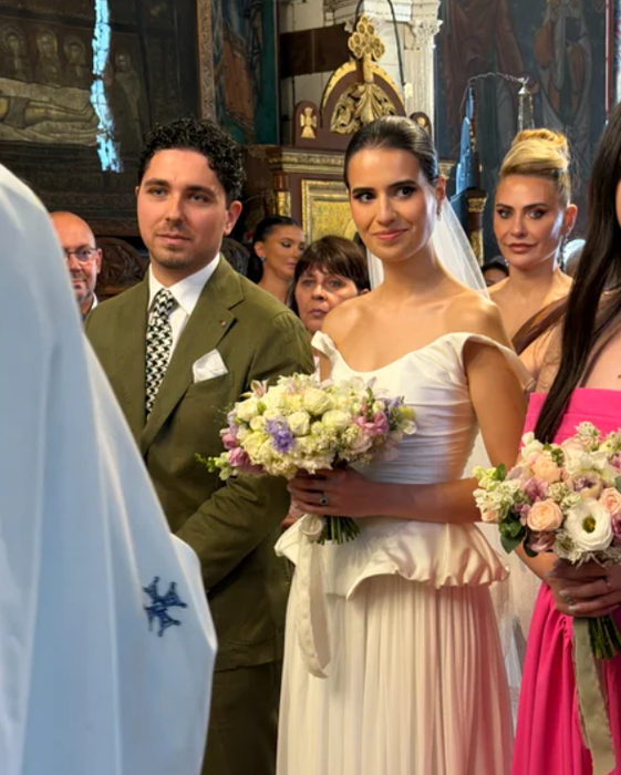 Preț rochii de mireasă Sara/ sursa foto: social media