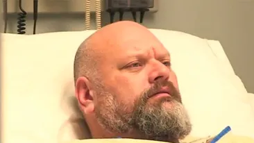 VIDEO Farsa văzută de milioane de oameni! Un betiv e convins că a stat in comă 10 ani! Cum reactioneaza când afla asta