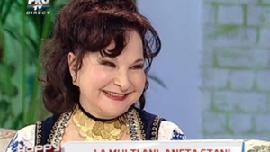 O celebra cantareata de muzica populara isi face praf colegii de breasla! N-ai sa crezi ce spune despre "popularosi" si manelisti