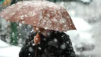 Vremea se schimbă radical! Meteorologii anunță ploi și ninsori. Prognoza pe două săptămâni