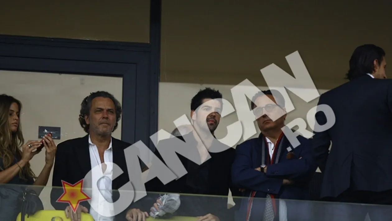 Dragos Savulescu a fost fermecat de superba actrita Marielle Jaffe! Nu s-a mai putut uita la meci din cauza vedetei de la Hollywood