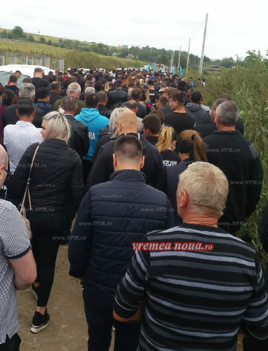 FOTO. Marian Vlase a fost înmormântat! Cuvintele cutremurătoare rostite de tatăl său: „În viața mea nu o să mai…”