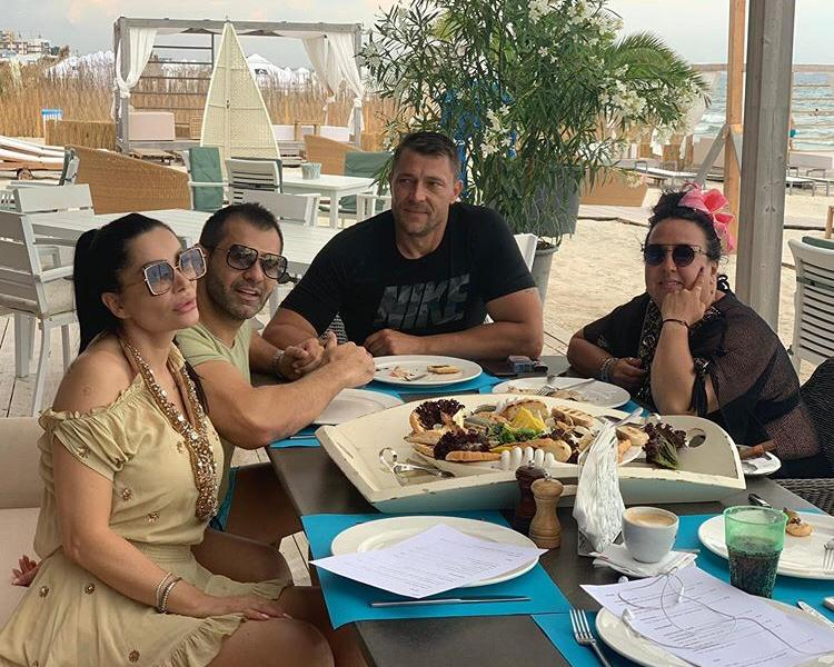 Brigitte și-ar fi umilit partenerul de viață pe plajă