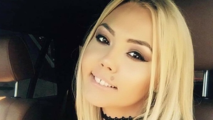 Reacţia tatălui DENISEI MANELISTA atunci când a aflat că fiica lui este în stare gravă la spital, este sfâşietoare!