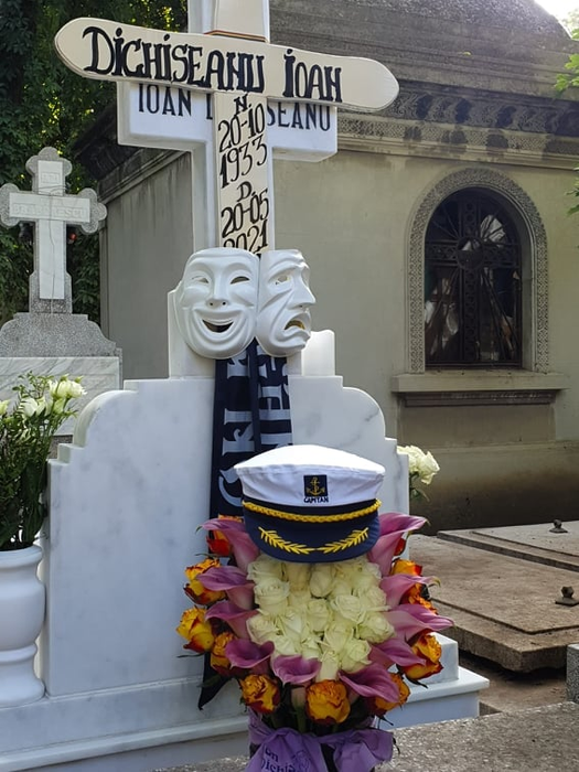 Se împlinesc trei luni de la trecerea în neființă a lui Ion Dichiseanu! Familia și apropiații s-au adunat la mormântul celebrului actor