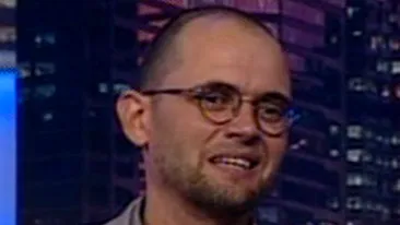 Oreste a fost la un eveniment caritabil la Cannes: Am stat la masa cu Gerard Butler. Giorgio Armani ne-a spus ca stam cu cele mai frumoase femei