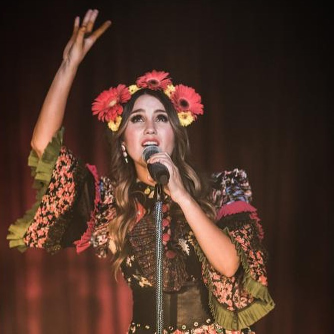 Actrița Dulce Maria a devenit mămică pentru prima dată în mare secret. Declarații impresionante de pe patul spitalului | FOTO