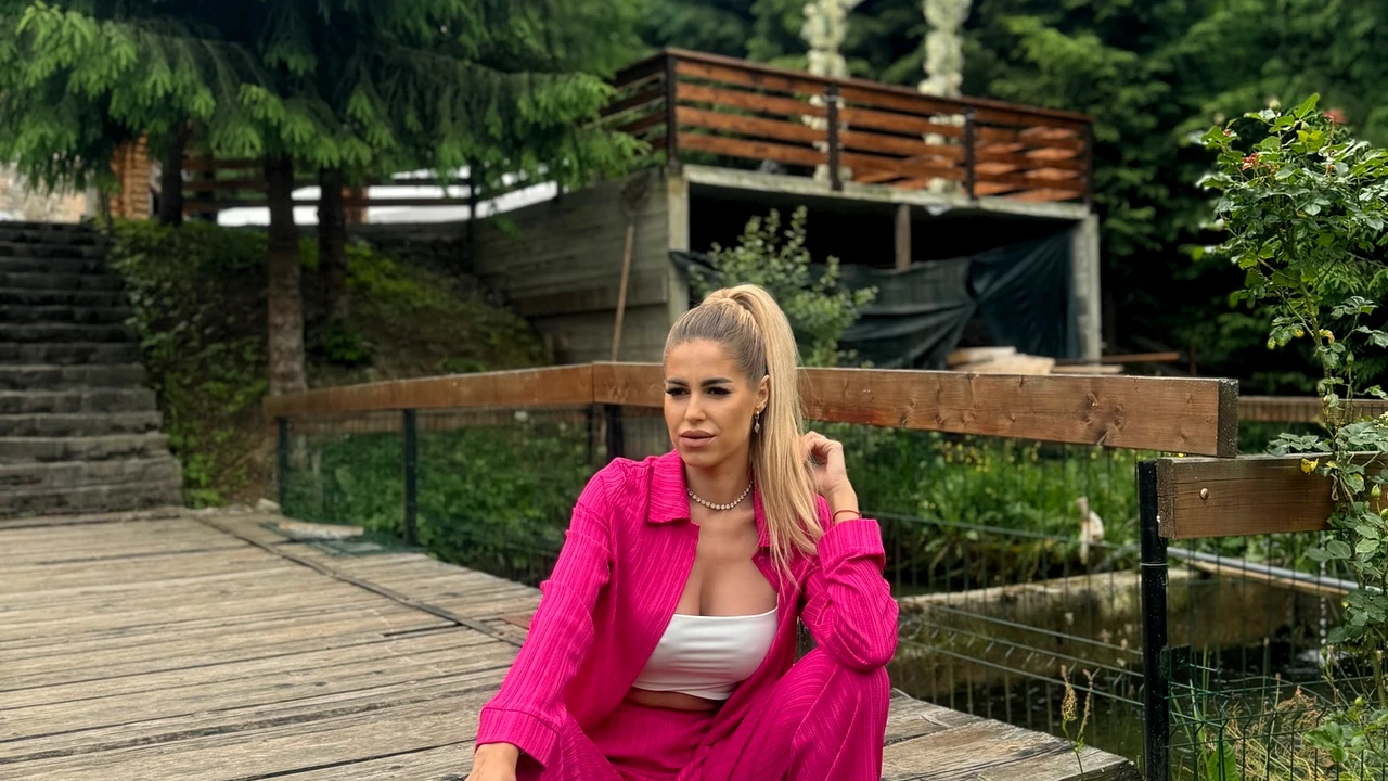 Prins la petrecere cu ispita, iubita a plecat, totuși, cu Claudiu în  vacanță! Ce se întâmplă, însă, acolo? Simona a spus-o, fără ocolișuri.  Telenovela de la Insula Iubirii continuă: ”Viețile noastre sunt