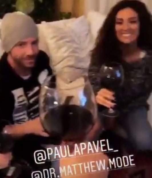 Prieteni la cataramă. Cum se distra Claudia Pavel cu falsul chirug italian, descoperit la București. FOTO