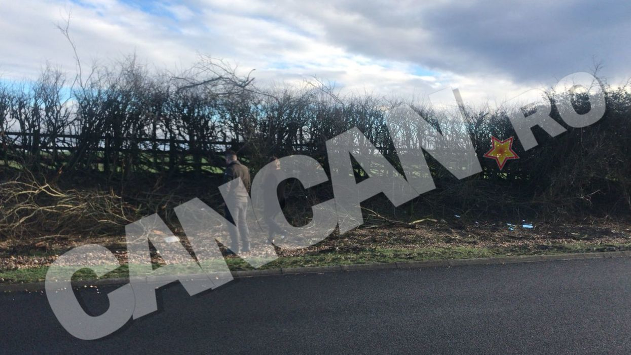 EXCLUSIV! Primele imagini de la locul accidentului în care şi-a pierdut viaţa Victor Spirescu! Mărturii înfiorătoare: „S-a răsturnat cam de 7 ori, a fost aruncat din maşină. Nu era singur…”