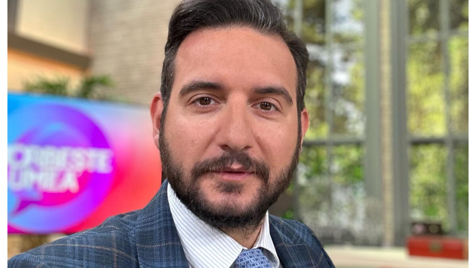 Din ce face bani, de fapt, Adrian Cuculis. Avocatul e căsătorit cu o vedetă Antena 1 și se îmbogățește în fiecare zi