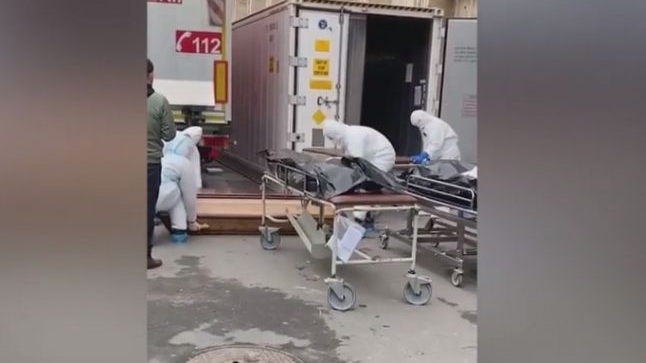 Imagini șocante! Curtea spitalului din Constanța s-a transformat într-o morgă