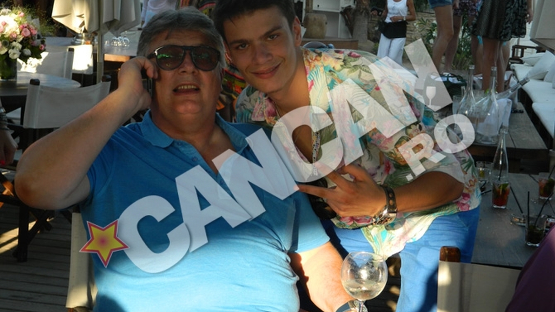 Welcome to St. Tropez! Mario Iorgulescu s-a distrat cu un iepuras Playboy sub ochii parintilor!