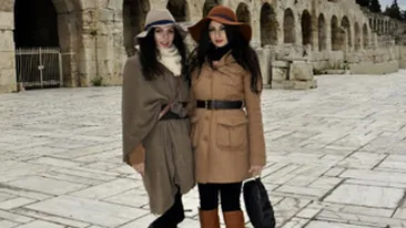 Fetele de la Etnic, blocate in Grecia din cauza grevei!