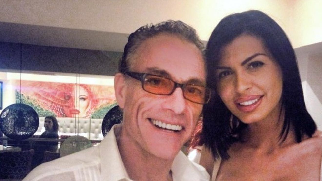Asta e legatura clara dintre Van Damme si dosarul de prostitutie! Ce asistentă TV de la noi l-a “devorat”