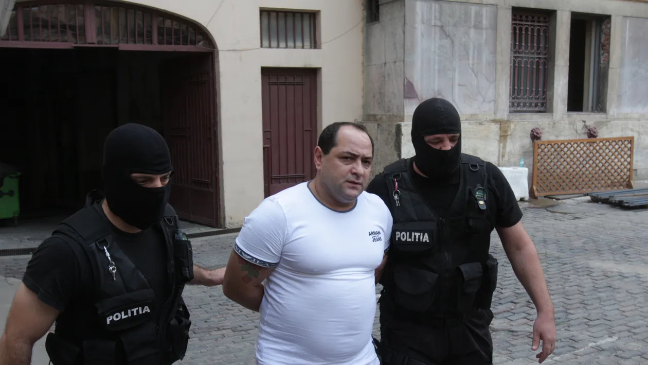 Hotii care i-au furat masina lui Gigi Becali, pedepsiti crunt! Gasca lui Sandu Geamanu, 53 de ani de inchisoare!