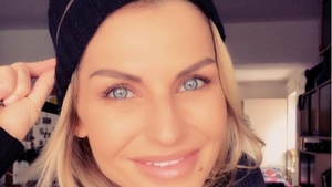 Oana Mareș și-a adus aminte de toți iubiții: ”De unde vii la ora asta?” ”Suntem în casa lui Smiley!”