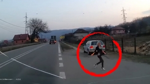 "La vara o sa fiu bunaciune. Pericol mare cu mine" Un sofer din Romania a inregistrat o discutie cu o fabuloasa cu o PROSTITUATA