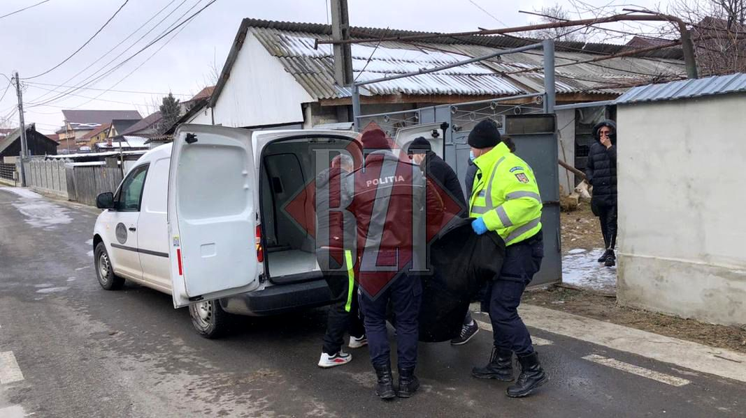Femeia din Iași, lovită cu toporul de soțul ei care ulterior s-a spânzurat, a murit