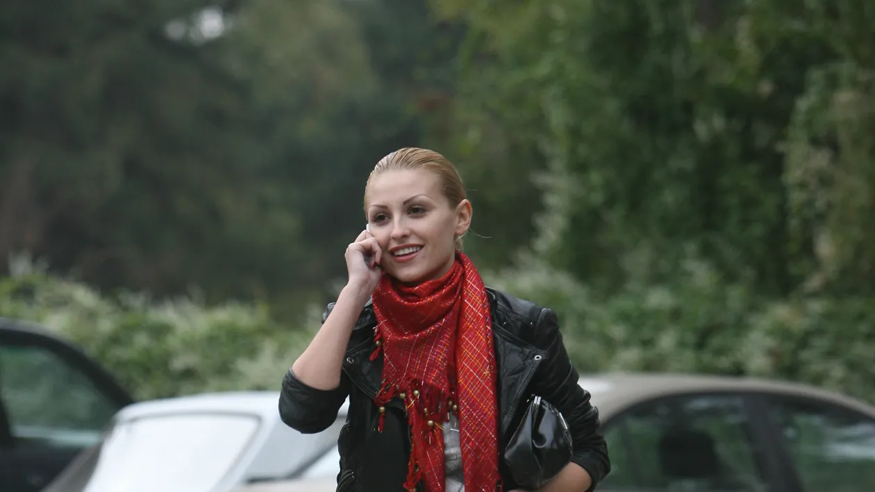 Roxana de la Trident a sarbatorit dupa ce a castigat custodia copilului. Party cu confetti si sampanie pentru Mario!