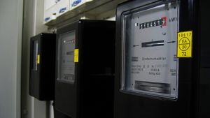 Te-ai mutat de la Enel la Hidroelectrica? Lovitură sub centură aplicată clienților chiar de Paște