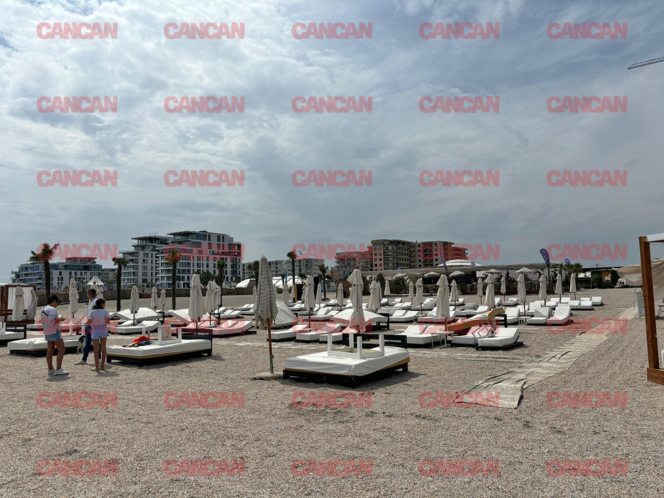 Cum arată plaja Mamaia Nord după ciclonul care a devastat Vama Veche