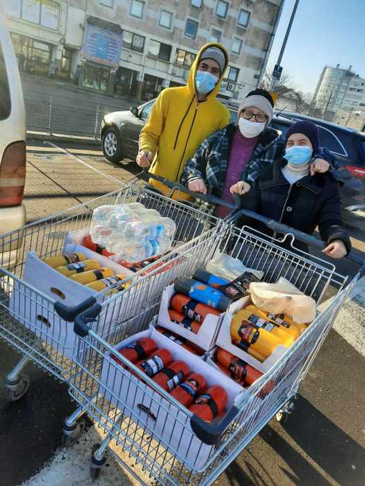 Maria și ajutoarele ei de nădejde