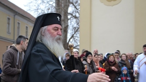 Ce i-a făcut Mitropolitul Banatului șefului CJ Arad, imediat după slujbă! L-a pus să promită că…