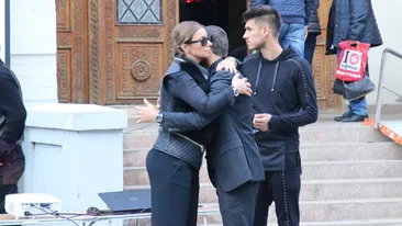 Fotbaliști celebri și ”ucenicii” Anamariei Prodan, la căpătâiul mamei sale