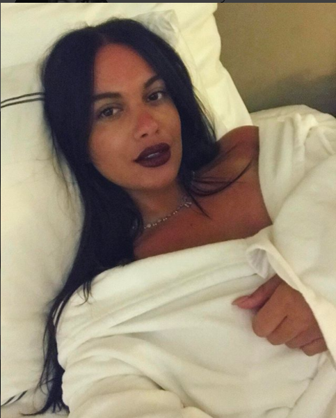 Betty Salam şi Cătălin Vişinescu au plecat în vacanţă, la Belek. Cei doi s-au fotografiat în pat în timp ce…
