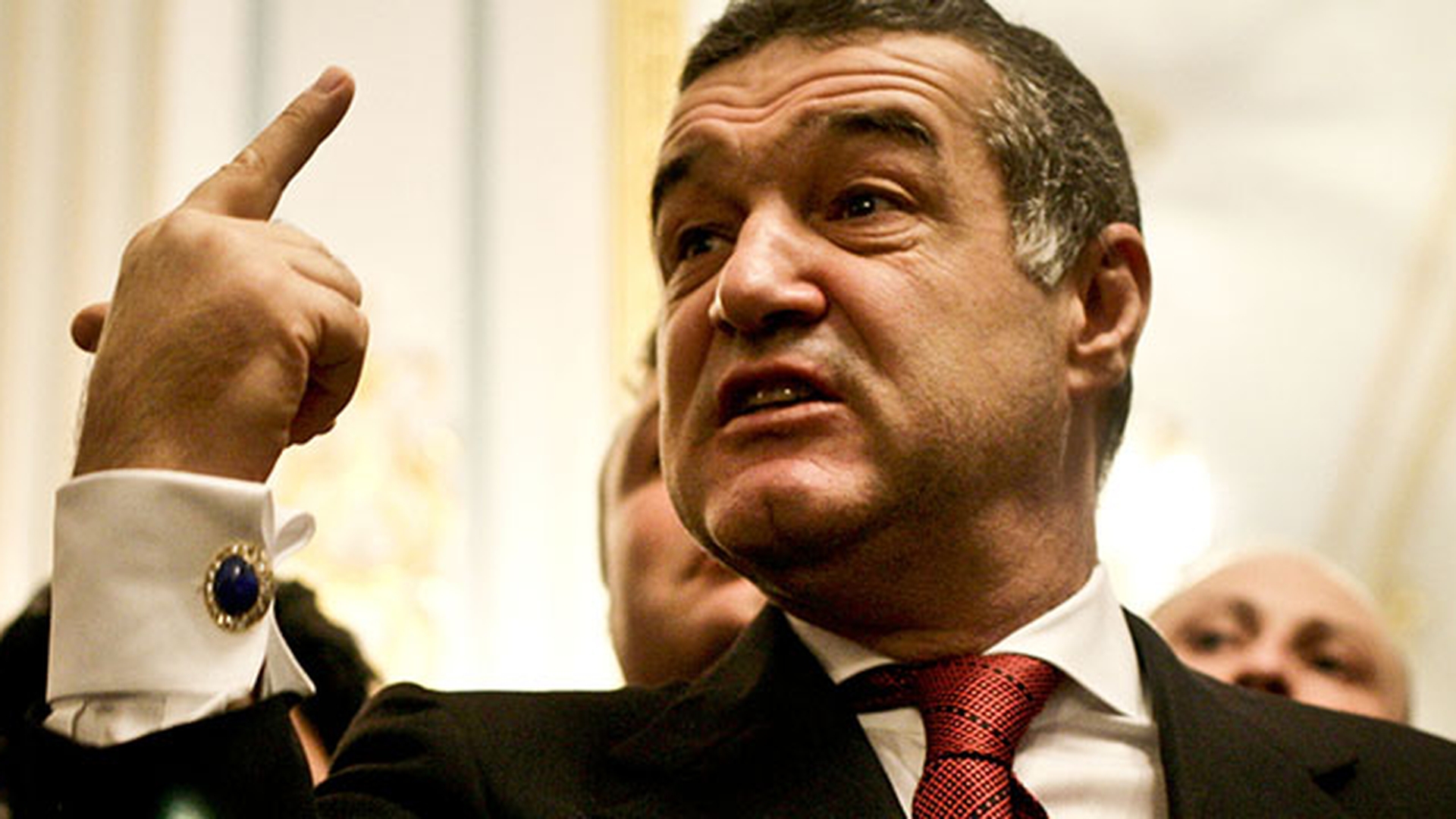 Lovitura devastatoare pentru Gigi Becali! Nici n-a iesit bine din puscarie si a aflat ca…Are legatura cu banii