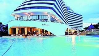 Amenintati cu expulzarea din Antalya