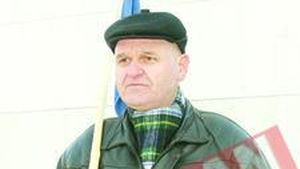 Faur Isaia a pus ochii pe Bush