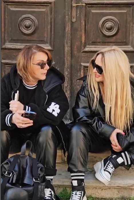 Cum a ajuns fiul lui Carmen Tănase model pentru noua colecția a Cerei Mihăilescu. Tudor Parhon, dezvăluiri despre relația cu mama sa: „Marea ei calitate este de…”