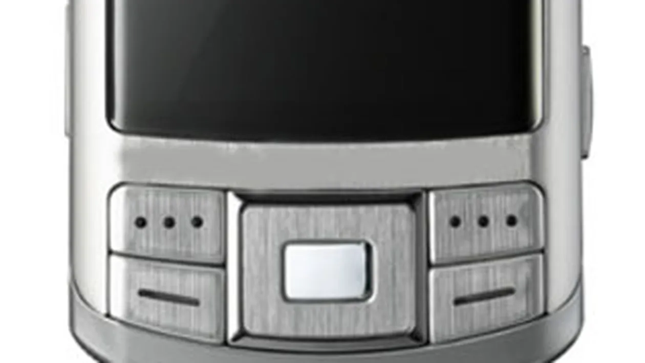 Somerii din Cluj si Alba vor primi gratis telefoane mobile si cartele cu 5 euro credit