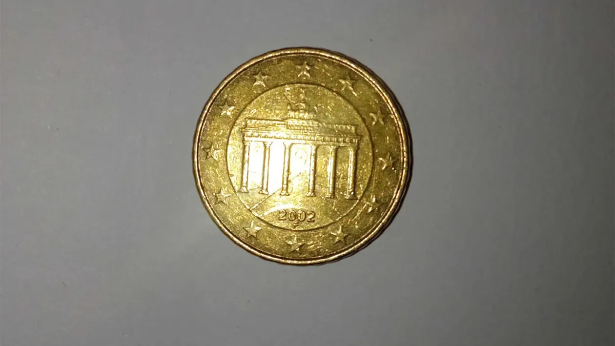 Caut-o și te îmbogățești! Moneda din 2002 care se vinde cu 2.300 de lei acum, în 2023