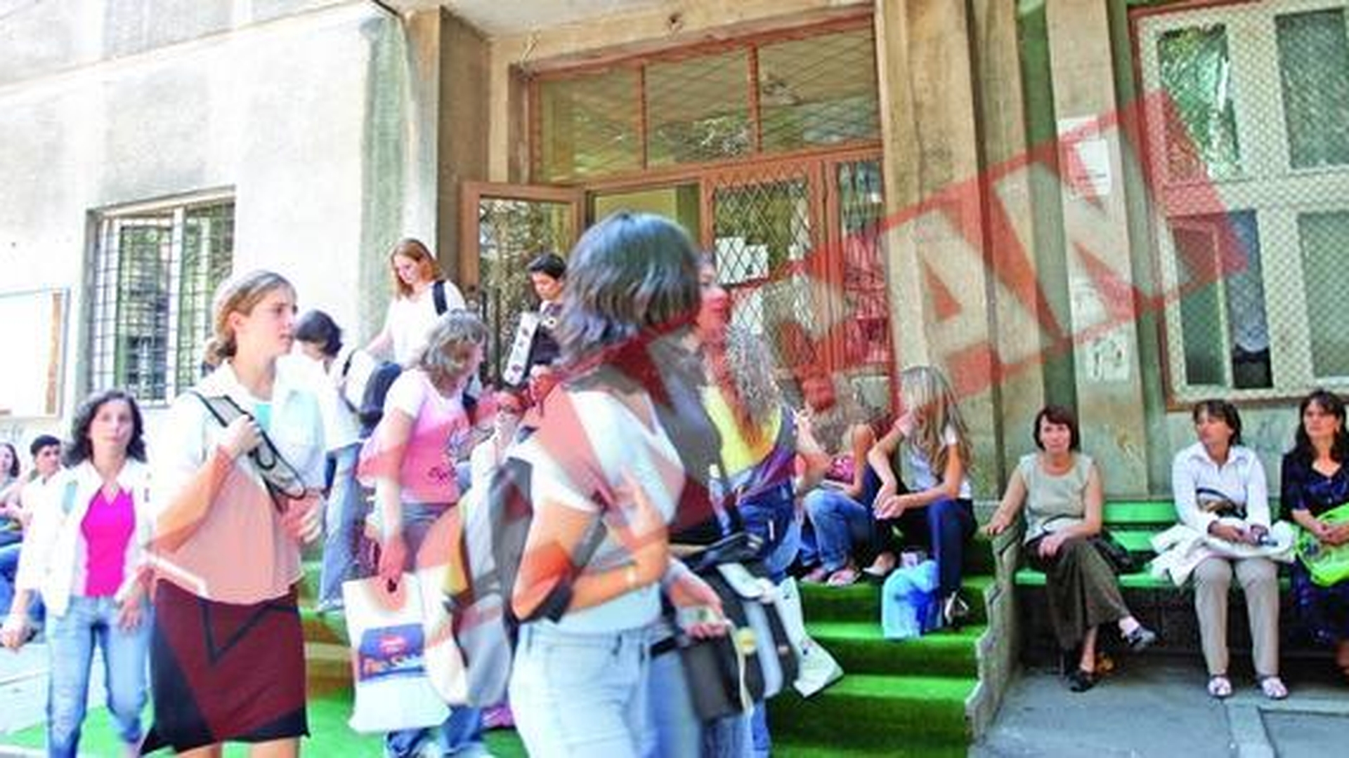 Liceenii se inteleg mai bine cu mamele
