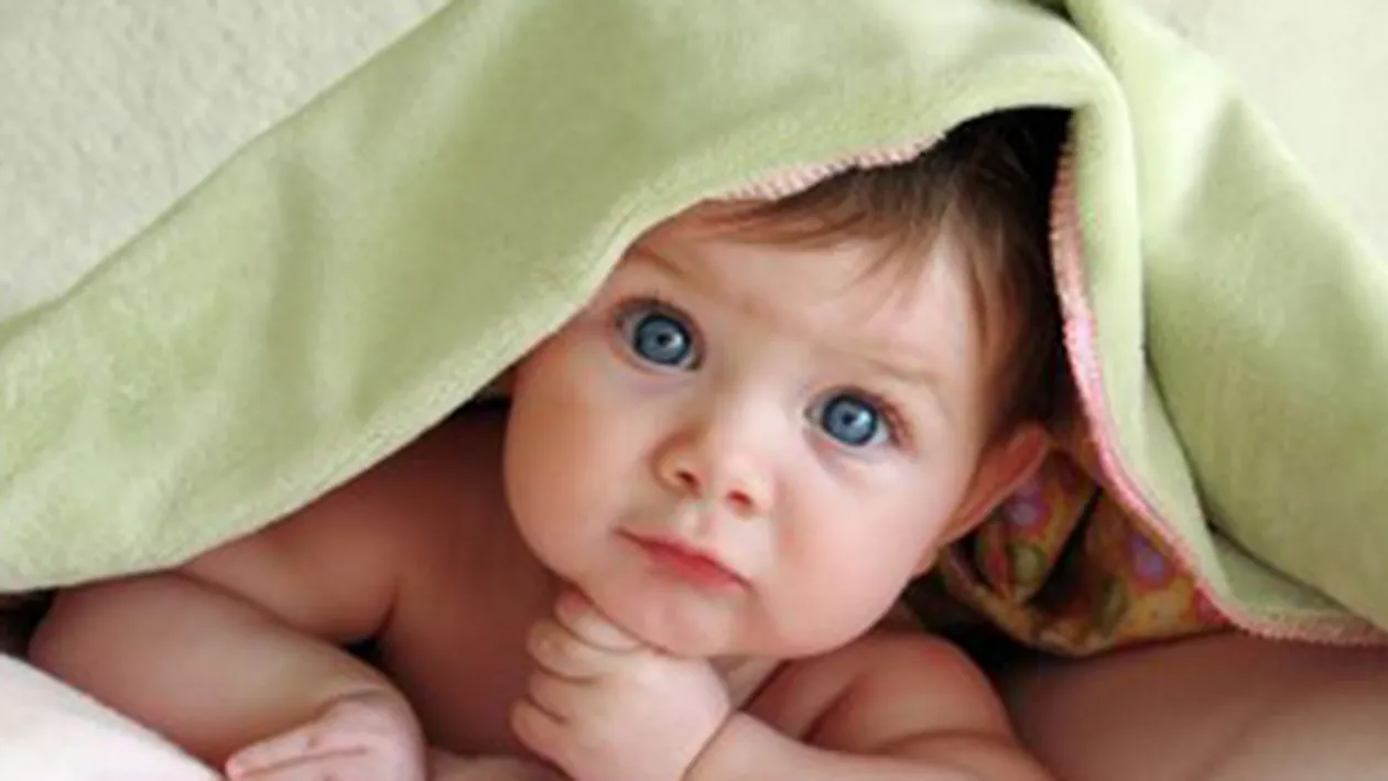 Condamnati la boli grele din scutece! Doi din trei copii de la sate, rahitici din cauza saraciei