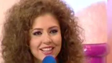 Roxana (Heaven) si-a sarbatorit ziua in direct la TV! Vezi aici ce cadou a primit!