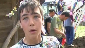 Erou la 14 ani! Si-a riscat viata ca sa-si salveze vecinul