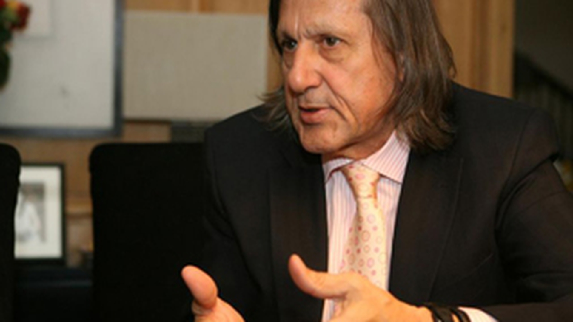 Ilie Nastase, suparat pe DIICOT! "O sa le cer socoteala! Nu sunt terorist sa imi asculte telefonul!"