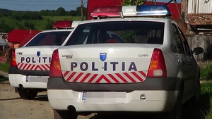 Incident grav la un liceu din Bucuresti! O eleva a ajuns la spital dupa ce a fost batuta de doua colege!