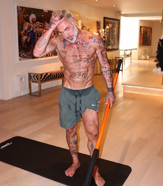 Gianluca Vacchi, în sala de fitness