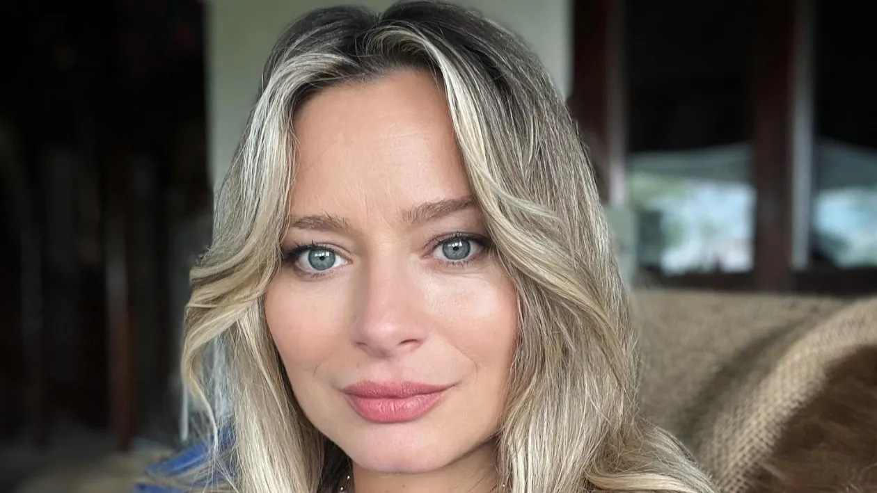 Laura Cosoi, primele declarații despre botezul Larei. Unde va avea loc și cine sunt nașii