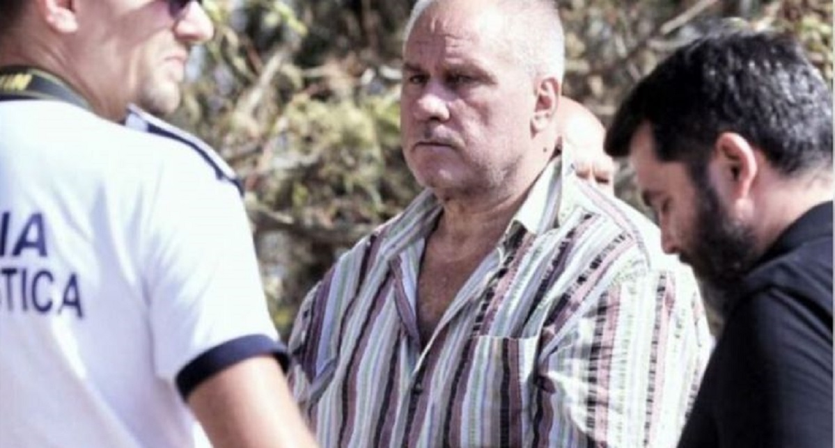 A fost vândut fierul vechi din curtea lui Gheorghe Dincă. Suma obținută de anchetatori nu este deloc mică