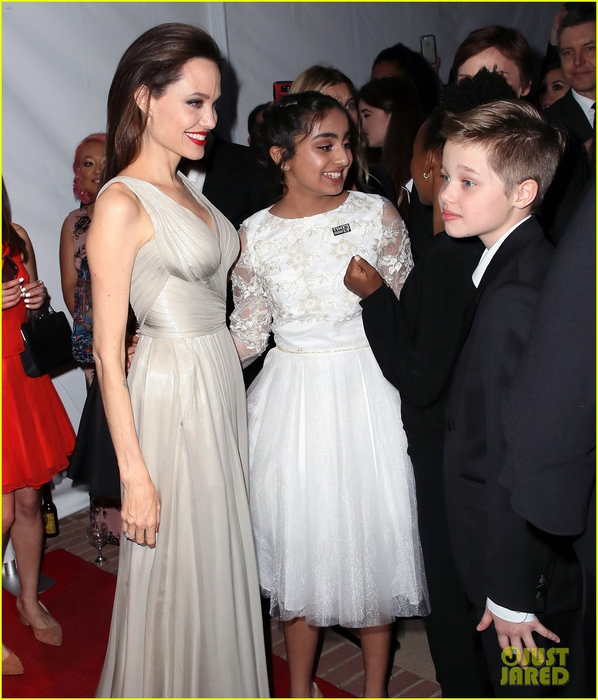 Angelina Jolie a dezvăluit motivul pentru care s-a despărţit de Brad Pitt! Nimeni nu se aştepta să aibă legătură cu asta